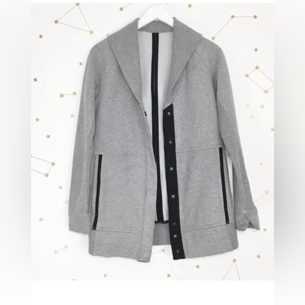 Lululemon Yin To My Yang Cardi Gray Sweatshirt Jacket - Picture 11 of 11